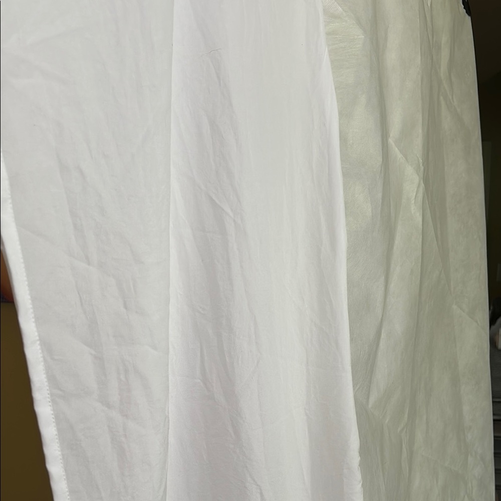White Bedskirt - Queen - Picture 5 of 8